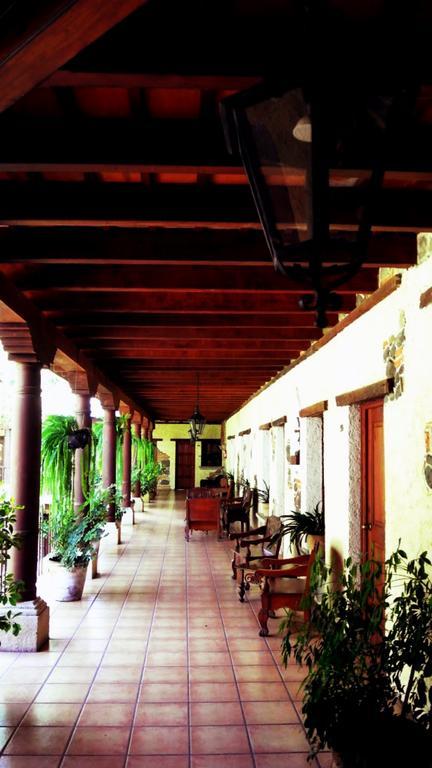 Hotel Real Plaza Antigua Exterior foto