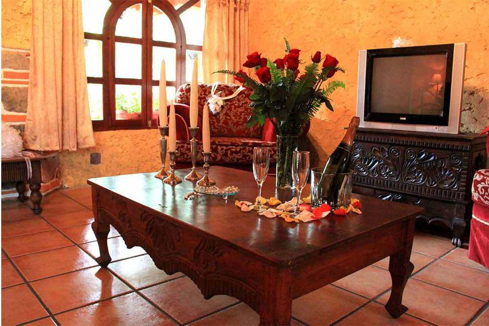 Hotel Real Plaza Antigua Exterior foto
